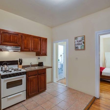 Lavish 3 Bedroom Apt In Williamsburg!! ニューヨーク エクステリア 写真