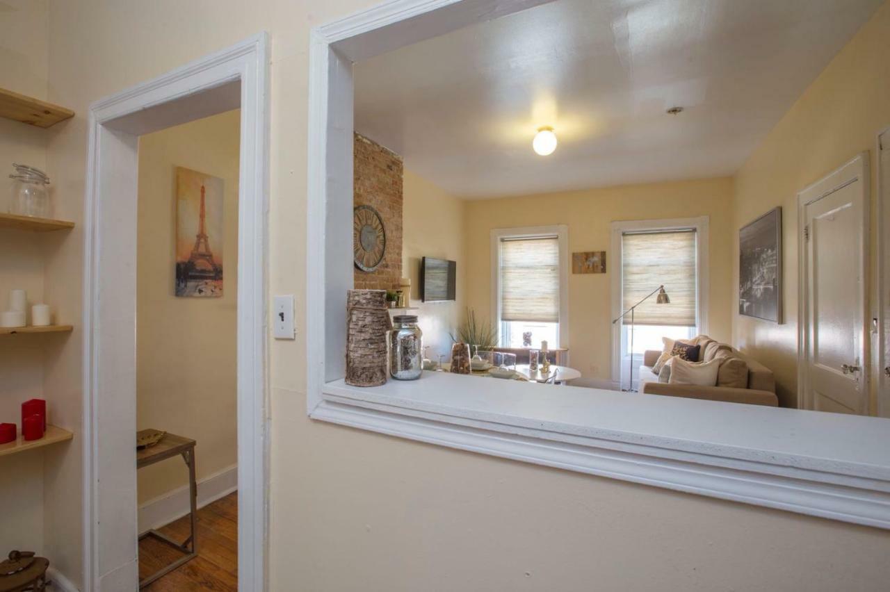 Lavish 3 Bedroom Apt In Williamsburg!! ニューヨーク エクステリア 写真