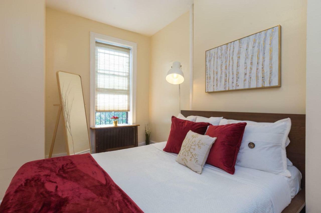 Lavish 3 Bedroom Apt In Williamsburg!! ニューヨーク エクステリア 写真