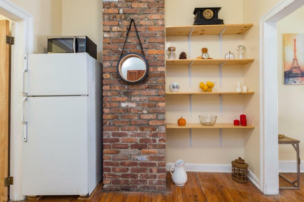 Lavish 3 Bedroom Apt In Williamsburg!! ニューヨーク エクステリア 写真